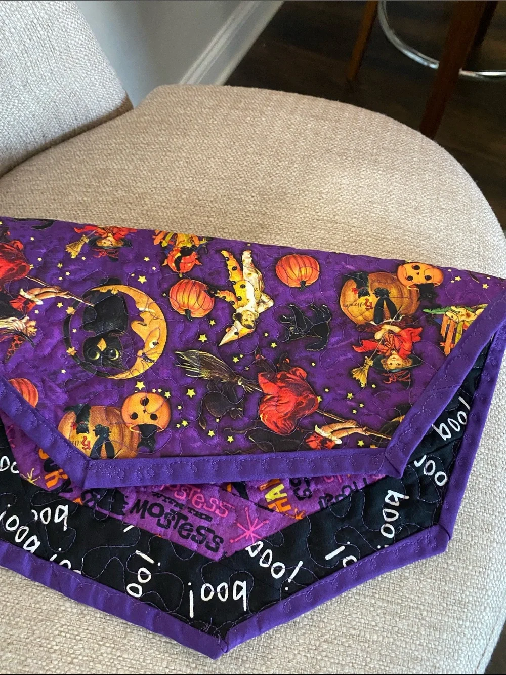 Halloween table runner